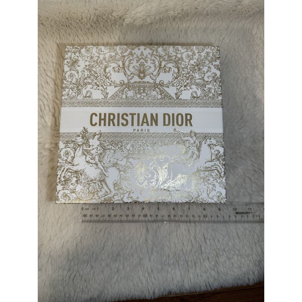 Authentic Christian Dior Limited Edition Signature Gold Gift Box and Envelope